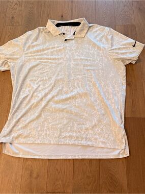 Nike Men’s White Digital Camo Polo